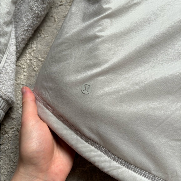 Lululemon Go Cozy Jacket - Picture 9 of 10